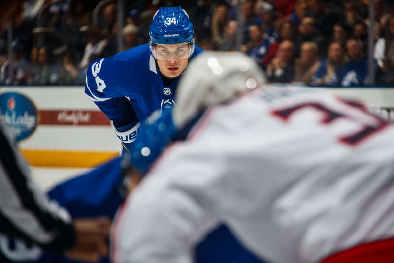 Day 11 – Toronto – Toronto Maple Leafs Hockey Game